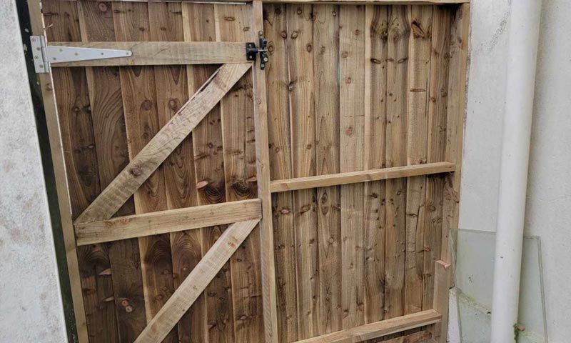 Ace Fencing Custom Gates